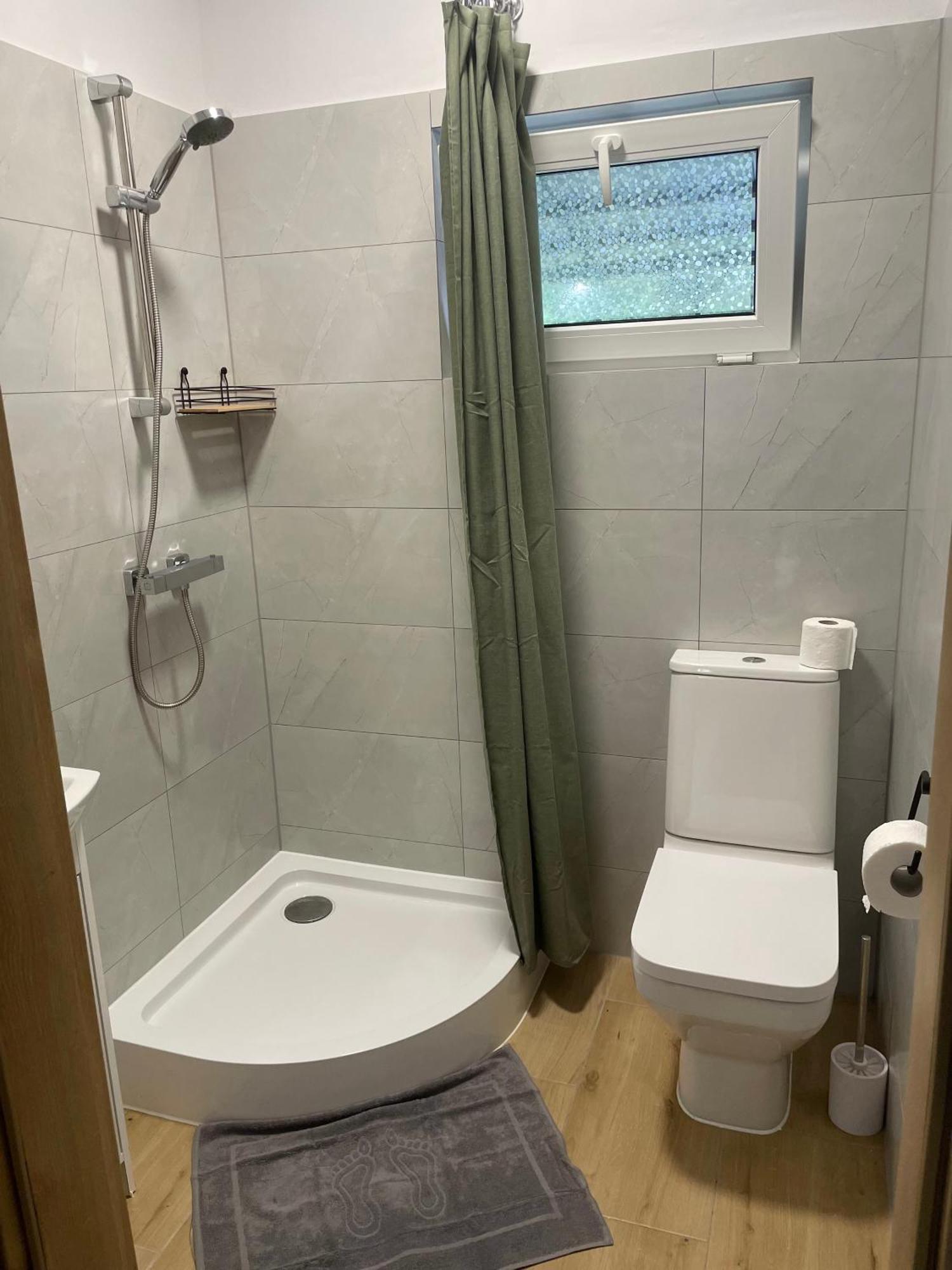 Hotel Oaza Pieczyska à Koronowo Extérieur photo